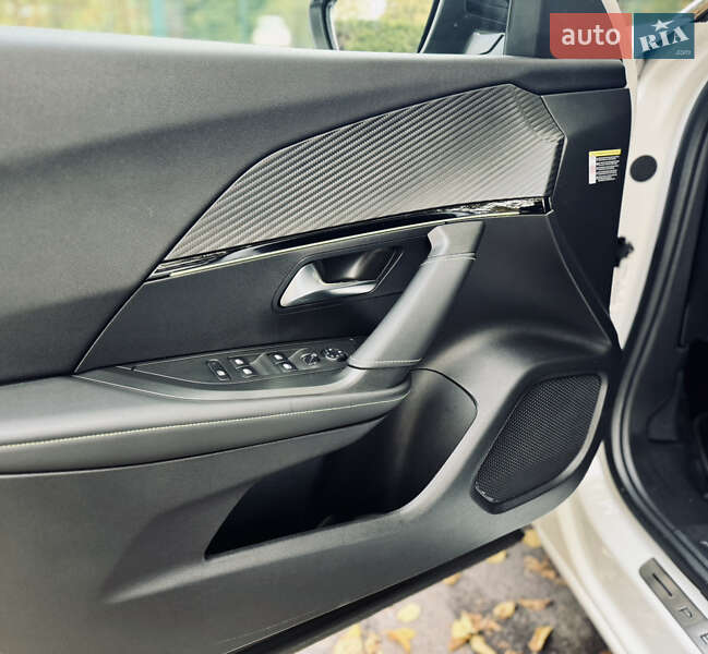 Внедорожник / Кроссовер Peugeot 2008 2020 в Львове фото 7 Внедорожник / Кроссовер Peugeot 2008 2020 в Львове