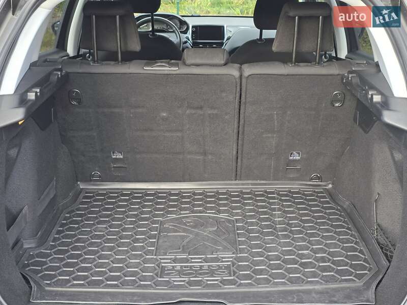 Позашляховик / Кросовер Peugeot 2008 2019 в Хмельницькому