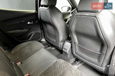 Внедорожник / Кроссовер Peugeot 2008 2024 в 