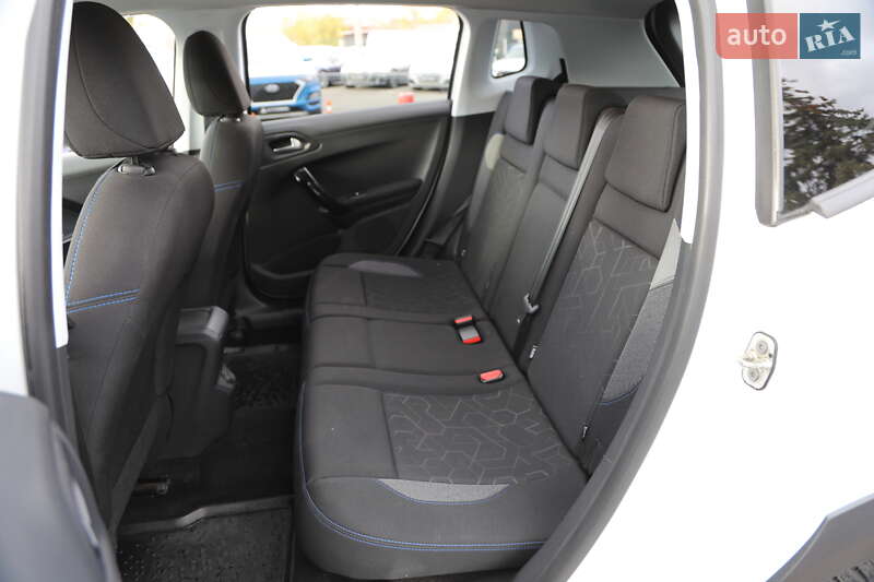 Внедорожник / Кроссовер Peugeot 2008 2019 в Харькове фото 8 Внедорожник / Кроссовер Peugeot 2008 2019 в Харькове