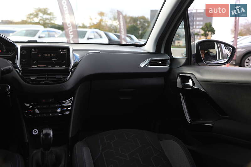 Внедорожник / Кроссовер Peugeot 2008 2019 в Харькове фото 13 Внедорожник / Кроссовер Peugeot 2008 2019 в Харькове