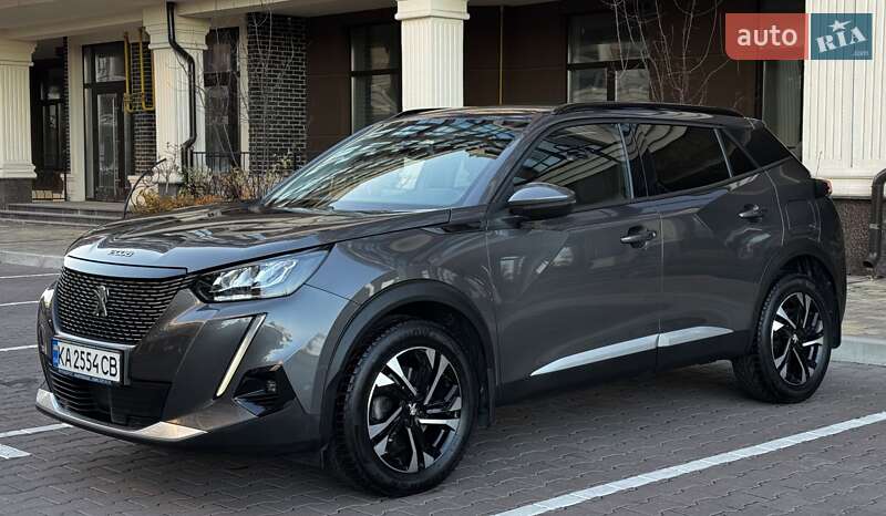 Внедорожник / Кроссовер Peugeot 2008 2021 в Киеве