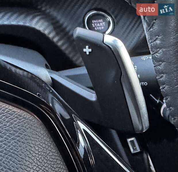 Внедорожник / Кроссовер Peugeot 2008 2021 в Киеве