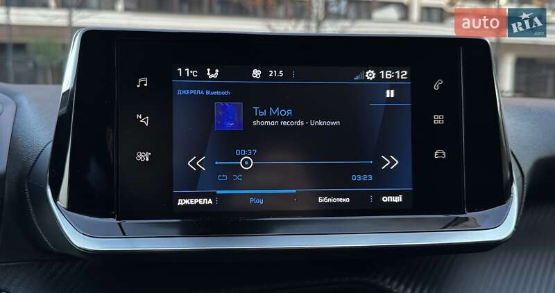 Внедорожник / Кроссовер Peugeot 2008 2021 в Киеве