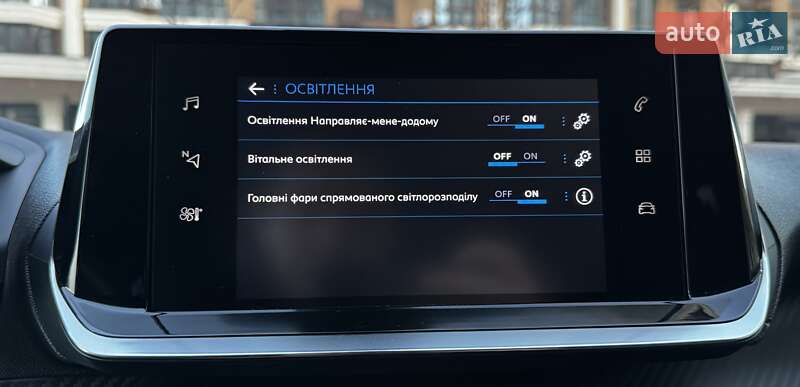 Внедорожник / Кроссовер Peugeot 2008 2021 в Киеве