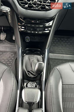 Позашляховик / Кросовер Peugeot 2008 2013 в Бердичеві