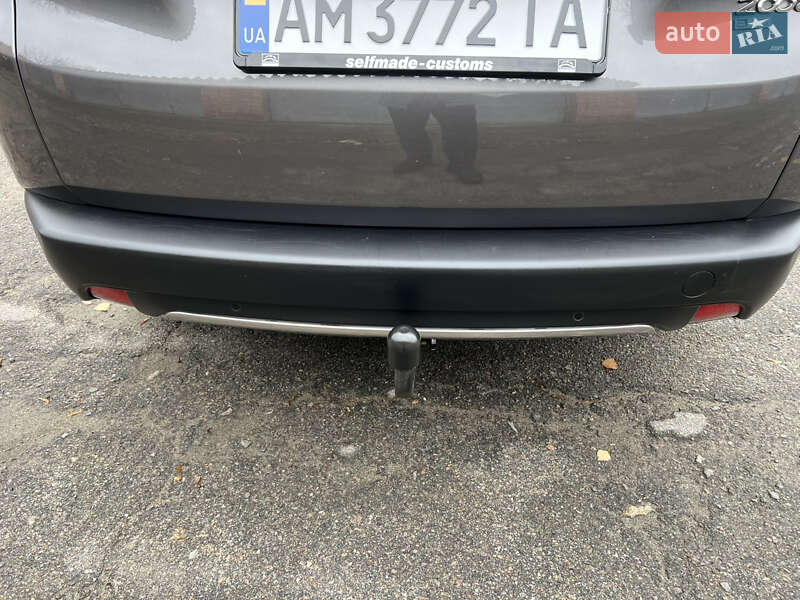 Внедорожник / Кроссовер Peugeot 2008 2013 в Бердичеве