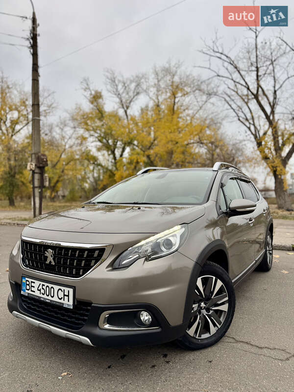 Внедорожник / Кроссовер Peugeot 2008 2017 в Николаеве