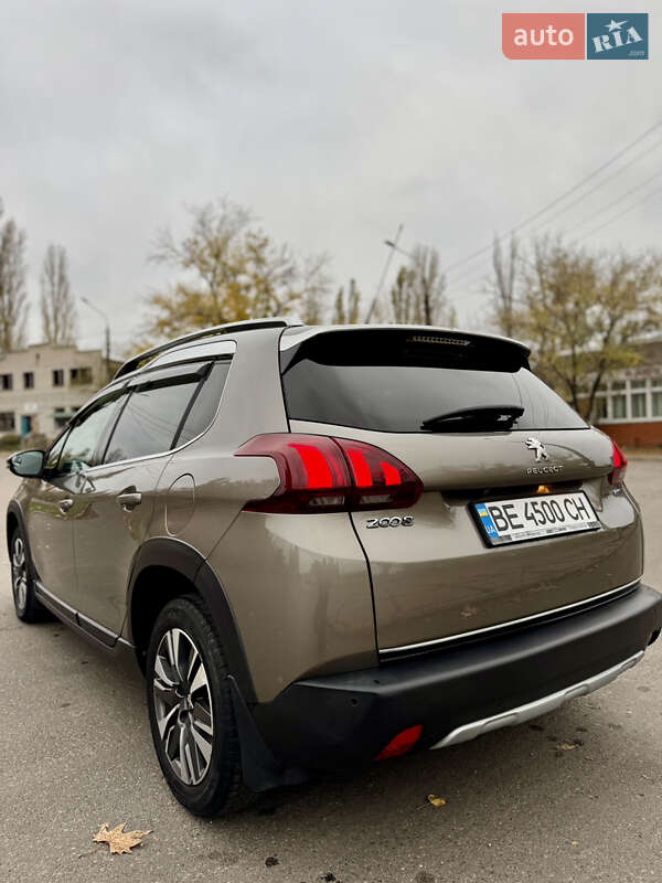 Внедорожник / Кроссовер Peugeot 2008 2017 в Николаеве