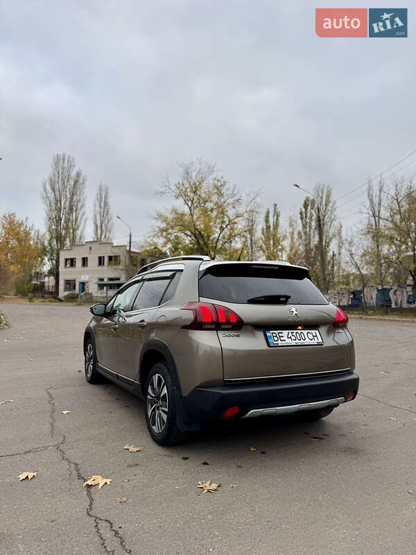 Внедорожник / Кроссовер Peugeot 2008 2017 в Николаеве