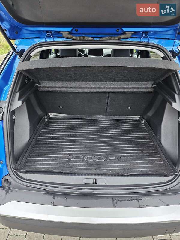 Позашляховик / Кросовер Peugeot 2008 2020 в Стрию