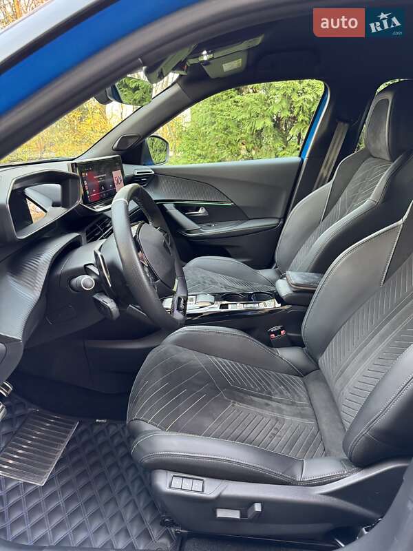Позашляховик / Кросовер Peugeot 2008 2023 в Києві фото 13 Позашляховик / Кросовер Peugeot 2008 2023 в Києві