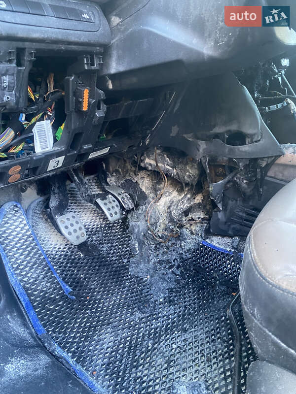 Внедорожник / Кроссовер Peugeot 2008 2013 в Львове фото 17 Внедорожник / Кроссовер Peugeot 2008 2013 в Львове