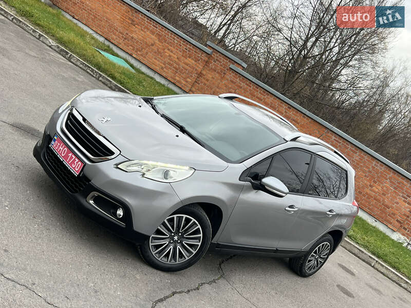 Внедорожник / Кроссовер Peugeot 2008 2015 в Дрогобыче
