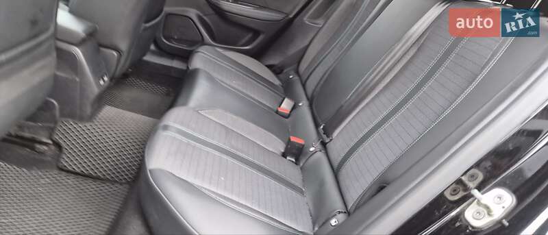 Внедорожник / Кроссовер Peugeot 2008 2021 в Киеве