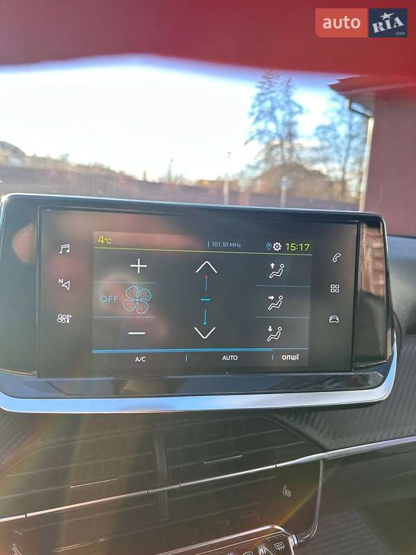 Позашляховик / Кросовер Peugeot 2008 2020 в Івано-Франківську