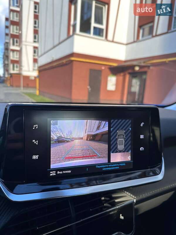 Позашляховик / Кросовер Peugeot 2008 2020 в Івано-Франківську