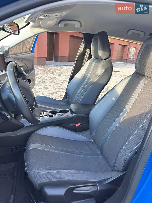 Позашляховик / Кросовер Peugeot 2008 2020 в Івано-Франківську