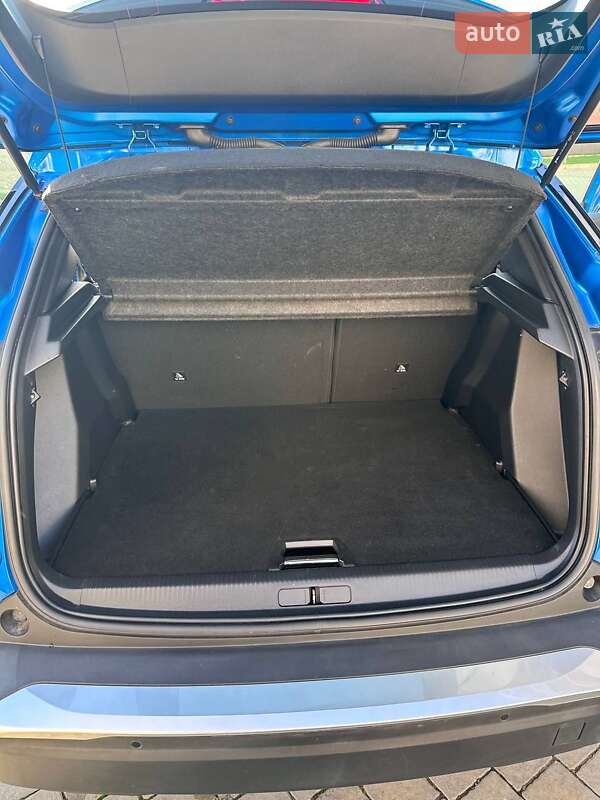 Позашляховик / Кросовер Peugeot 2008 2020 в Івано-Франківську