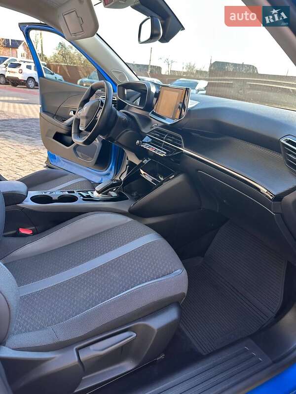 Позашляховик / Кросовер Peugeot 2008 2020 в Івано-Франківську