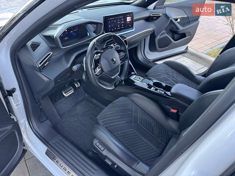 Внедорожник / Кроссовер Peugeot 2008 2023 в Киеве