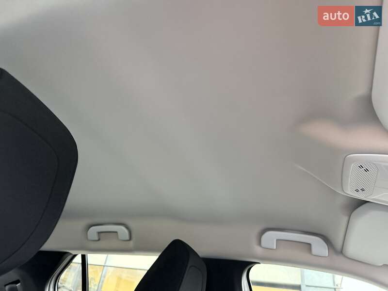 Позашляховик / Кросовер Peugeot 2008 2021 в Одесі