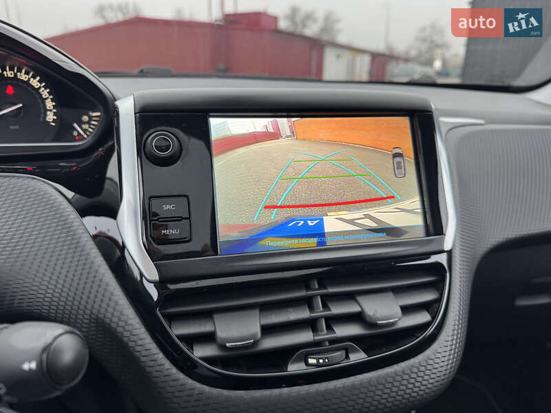 Внедорожник / Кроссовер Peugeot 2008 2018 в Киеве фото 34 Внедорожник / Кроссовер Peugeot 2008 2018 в Киеве