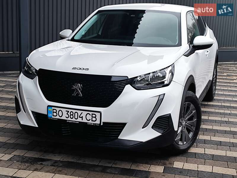 Позашляховик / Кросовер Peugeot 2008 2020 в Львові