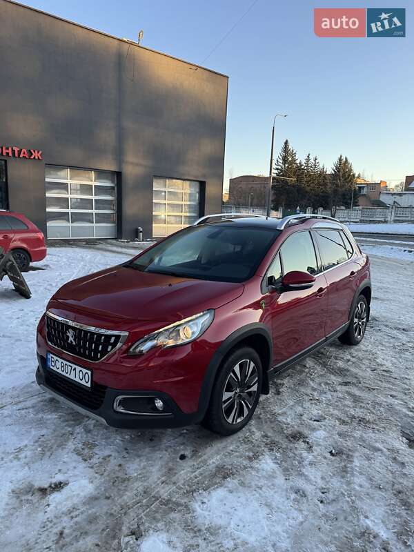 Позашляховик / Кросовер Peugeot 2008 2017 в Львові