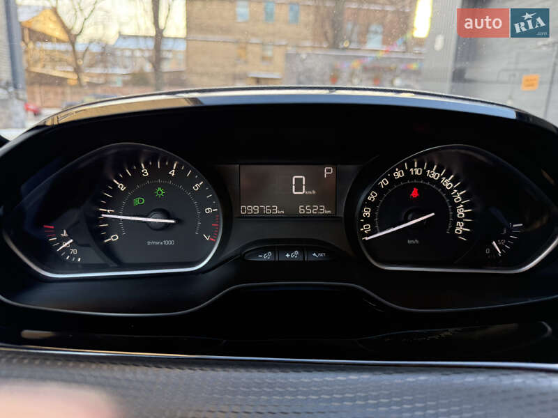 Позашляховик / Кросовер Peugeot 2008 2018 в Києві