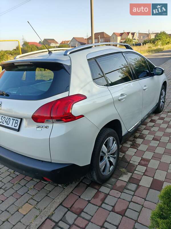 Внедорожник / Кроссовер Peugeot 2008 2015 в Одессе