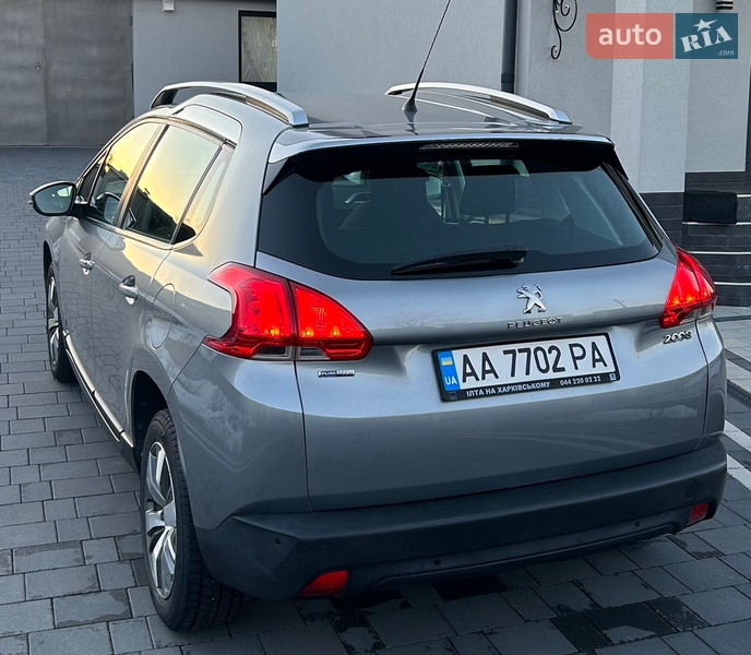 Внедорожник / Кроссовер Peugeot 2008 2016 в Шепетовке