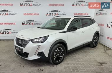 Позашляховик / Кросовер Peugeot 2008 2022 в Львові
