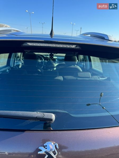 Позашляховик / Кросовер Peugeot 2008 2013 в Львові