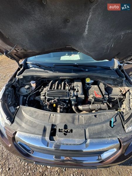 Позашляховик / Кросовер Peugeot 2008 2013 в Львові