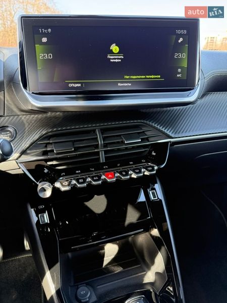 Внедорожник / Кроссовер Peugeot 2008 2020 в Львове