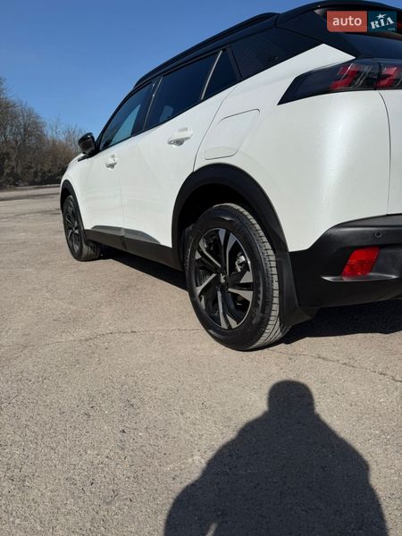 Внедорожник / Кроссовер Peugeot 2008 2020 в Львове