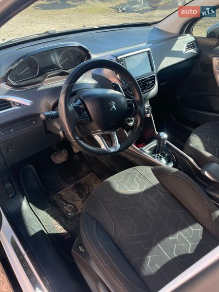 Внедорожник / Кроссовер Peugeot 2008 2014 в Львове