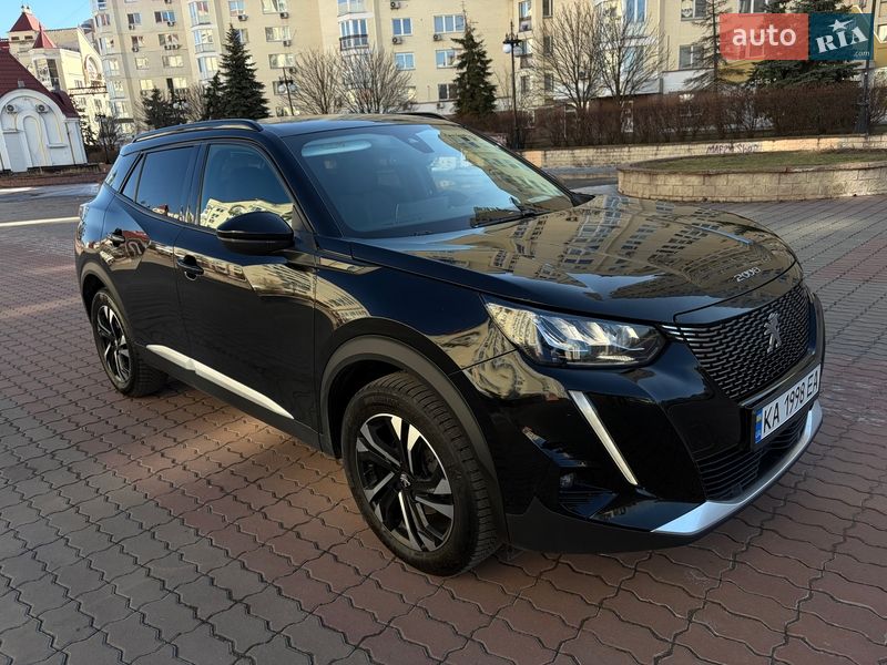 Внедорожник / Кроссовер Peugeot 2008 2021 в Киеве