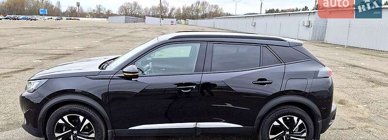 Внедорожник / Кроссовер Peugeot 2008 2021 в Киеве