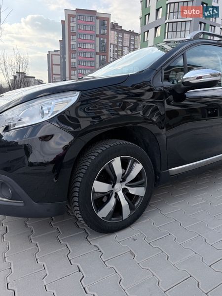 Позашляховик / Кросовер Peugeot 2008 2015 в Тернополі фото 7 Позашляховик / Кросовер Peugeot 2008 2015 в Тернополі