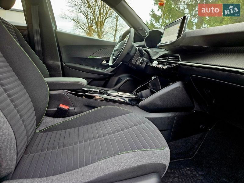 Внедорожник / Кроссовер Peugeot 2008 2024 в Самборе фото 31 Внедорожник / Кроссовер Peugeot 2008 2024 в Самборе