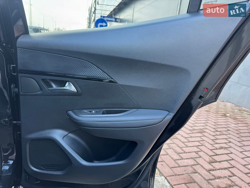 Позашляховик / Кросовер Peugeot 2008 2020 в Києві