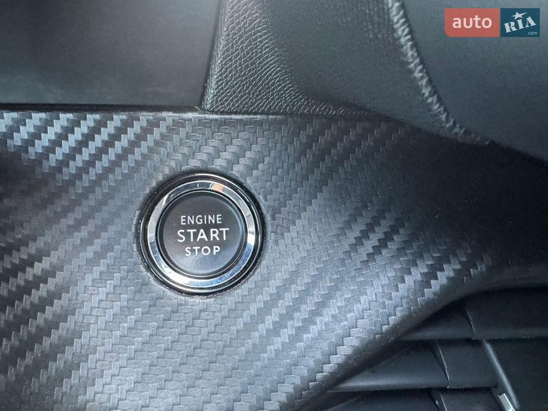 Позашляховик / Кросовер Peugeot 2008 2020 в Києві