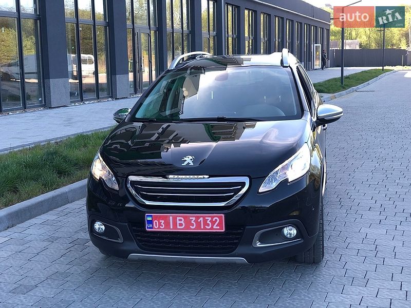 Внедорожник / Кроссовер Peugeot 2008 2014 в Львове