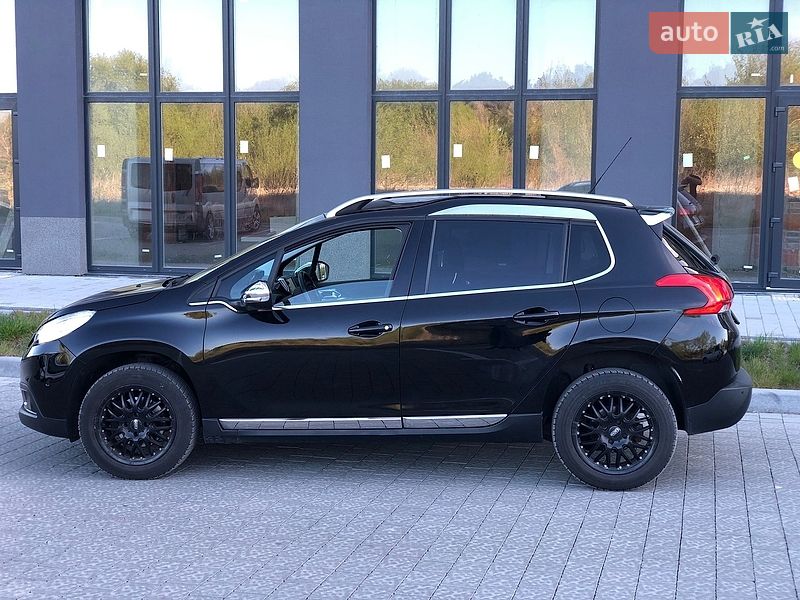 Внедорожник / Кроссовер Peugeot 2008 2014 в Львове