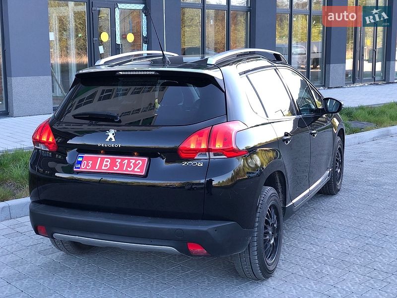 Внедорожник / Кроссовер Peugeot 2008 2014 в Львове