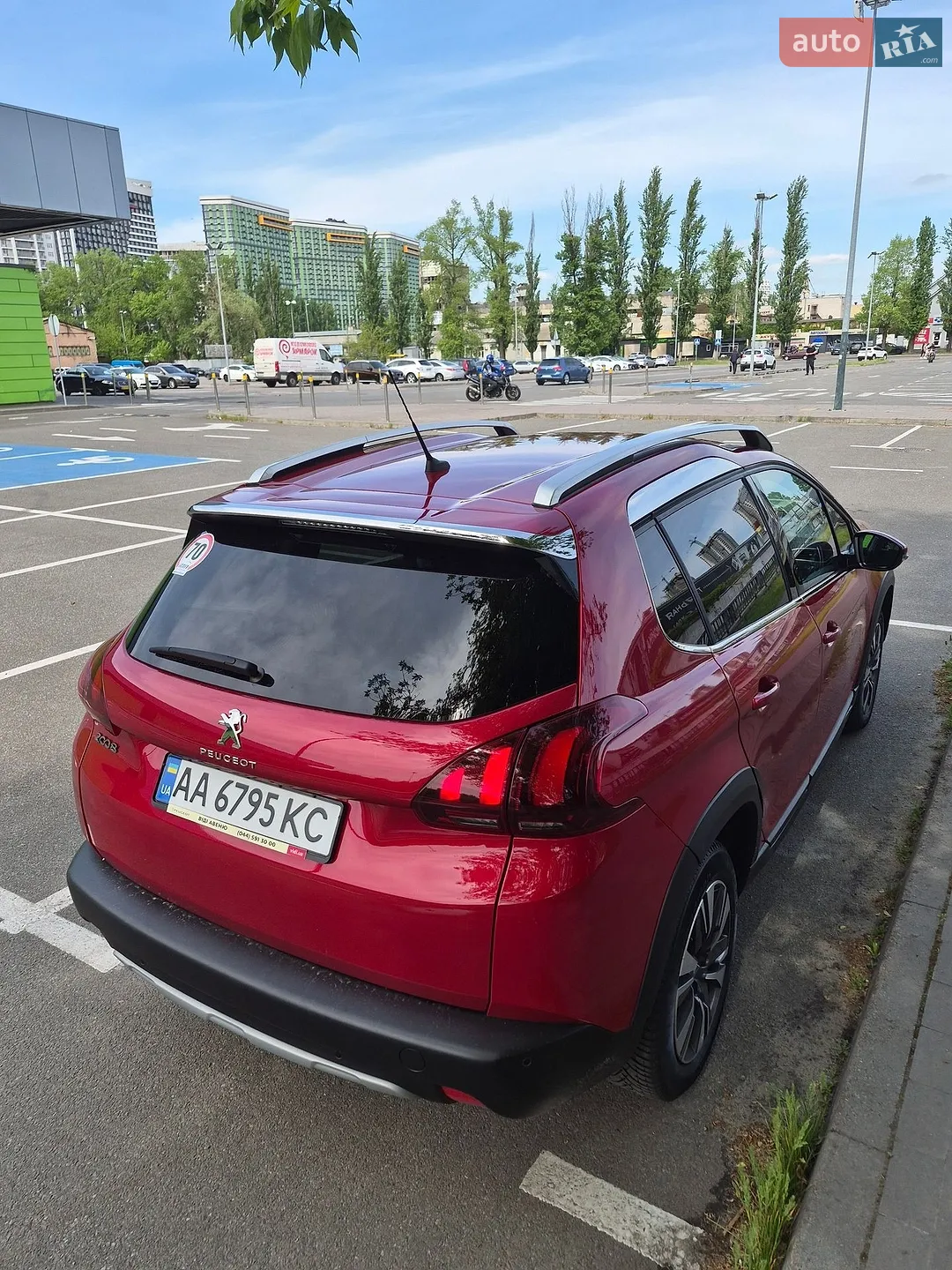 2019 Peugeot 2008 - мініатюра 10