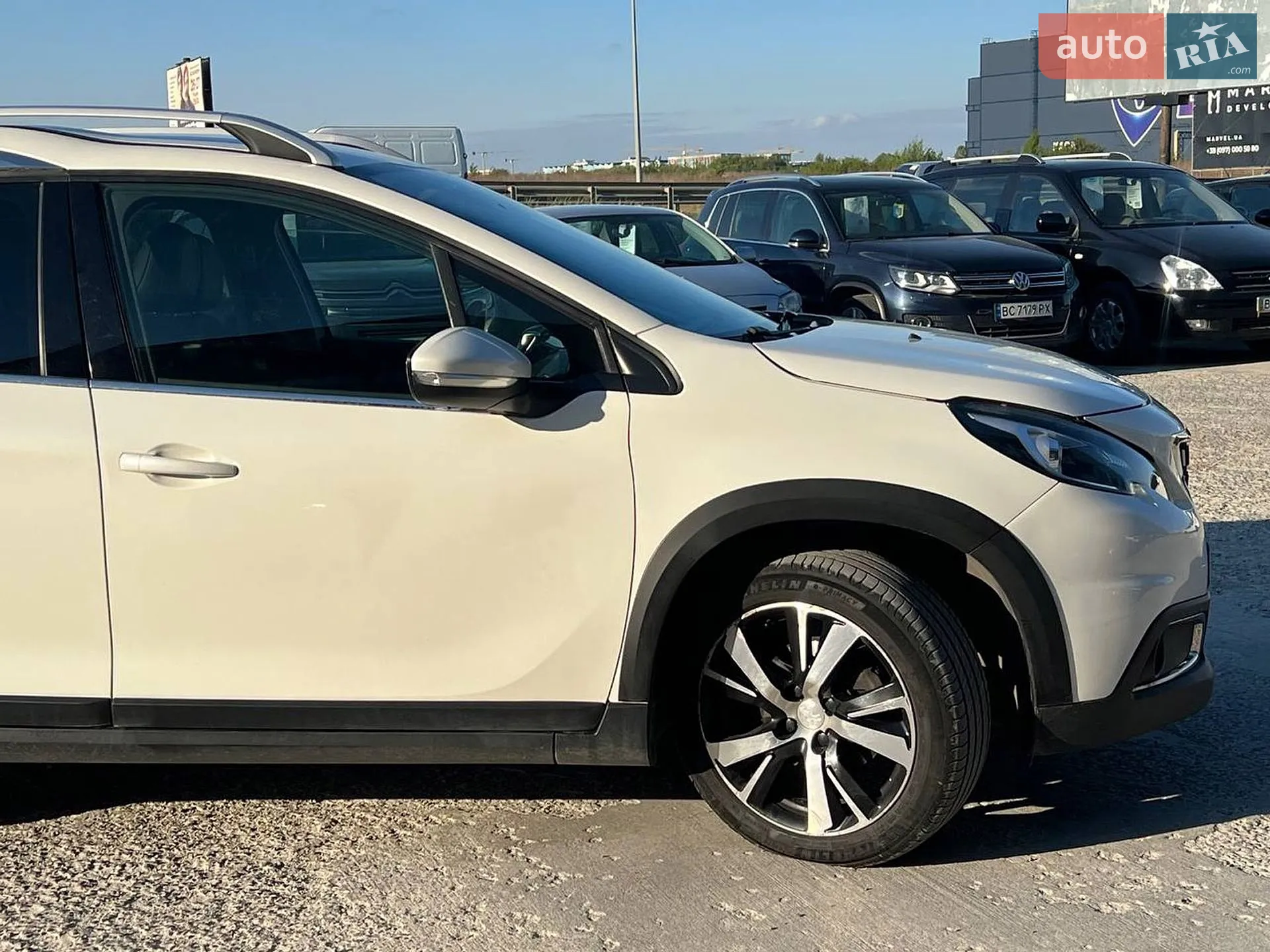 2019 Peugeot 2008 - мініатюра 10