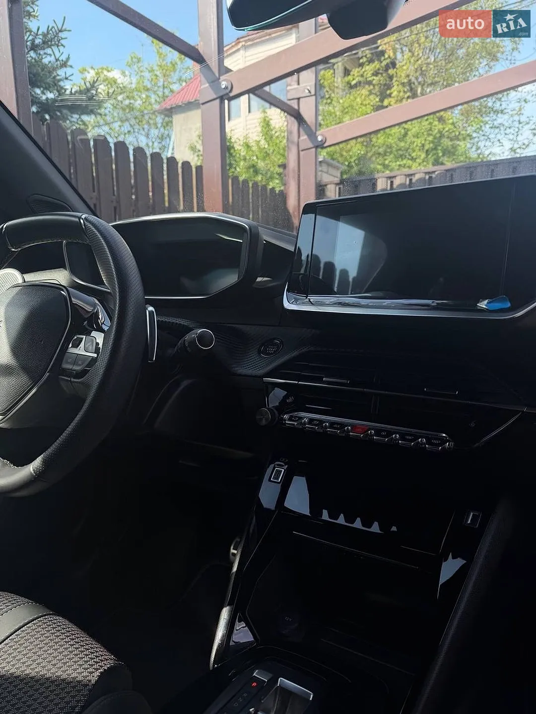 Peugeot 2008 2023 VIN VR3UDYHZSPJ638707 фото оголошення 13 з 24